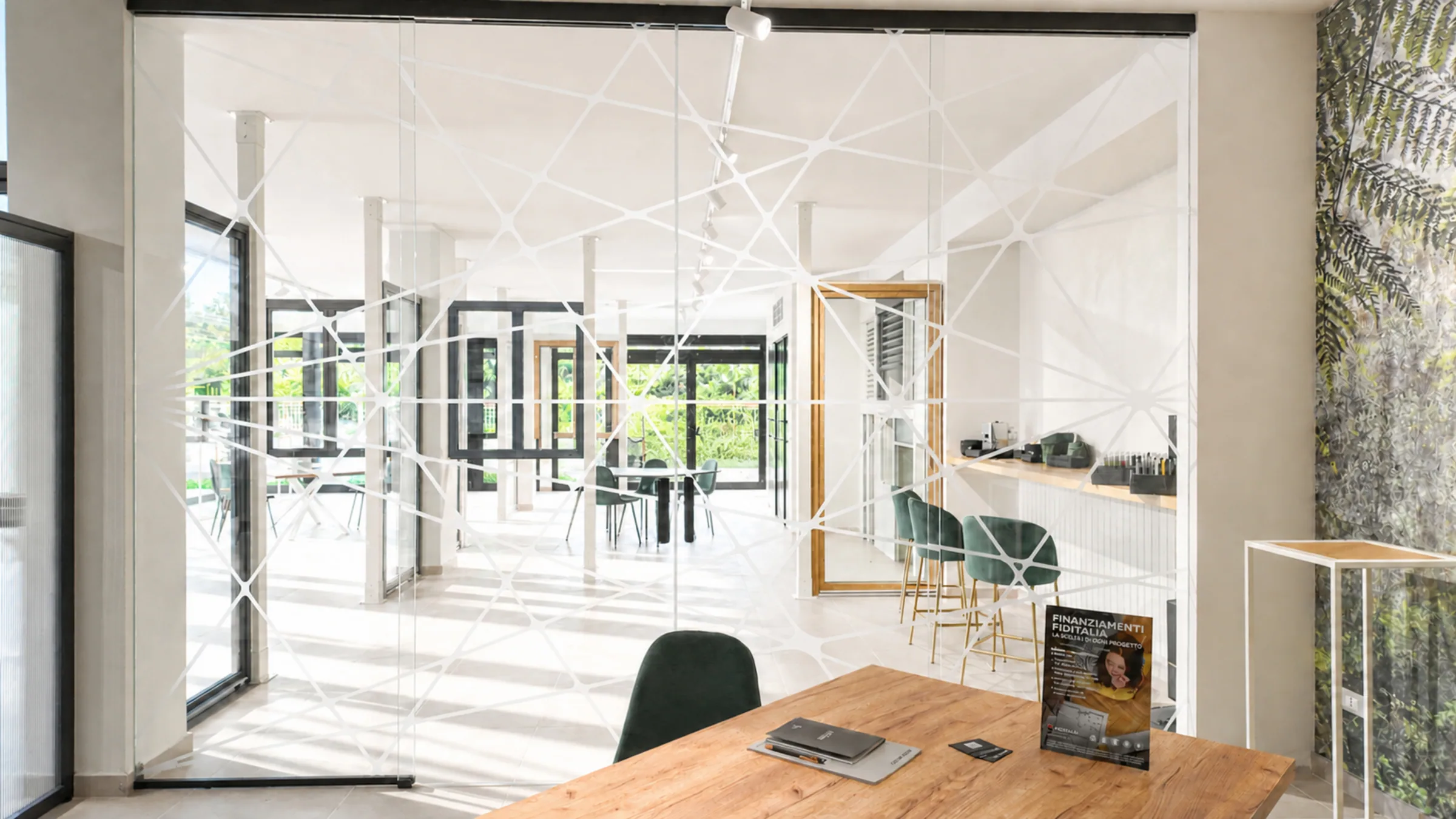 Interno dello showroom MESA